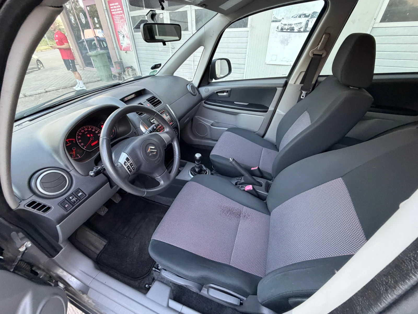 Suzuki SX4 1.9d 4X4, снимка 8 - Автомобили и джипове - 55067354