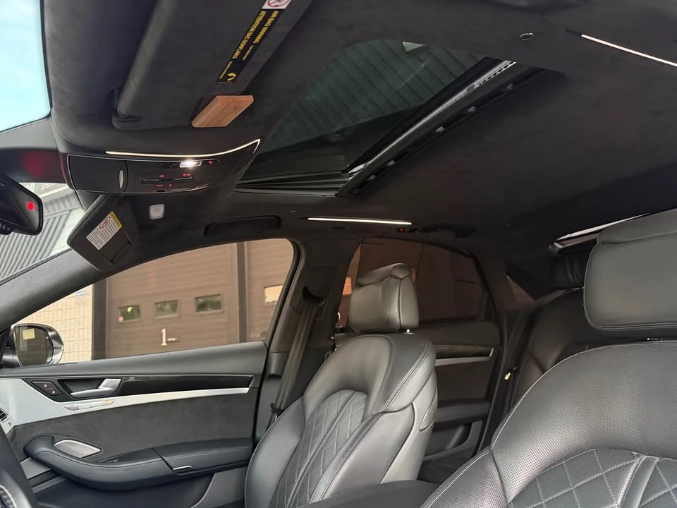 Audi S8 * B&O * МАСАЖИ * ОБДУХВАНЕ * АЛКАНТАРА * 360 * , снимка 8 - Автомобили и джипове - 55223807