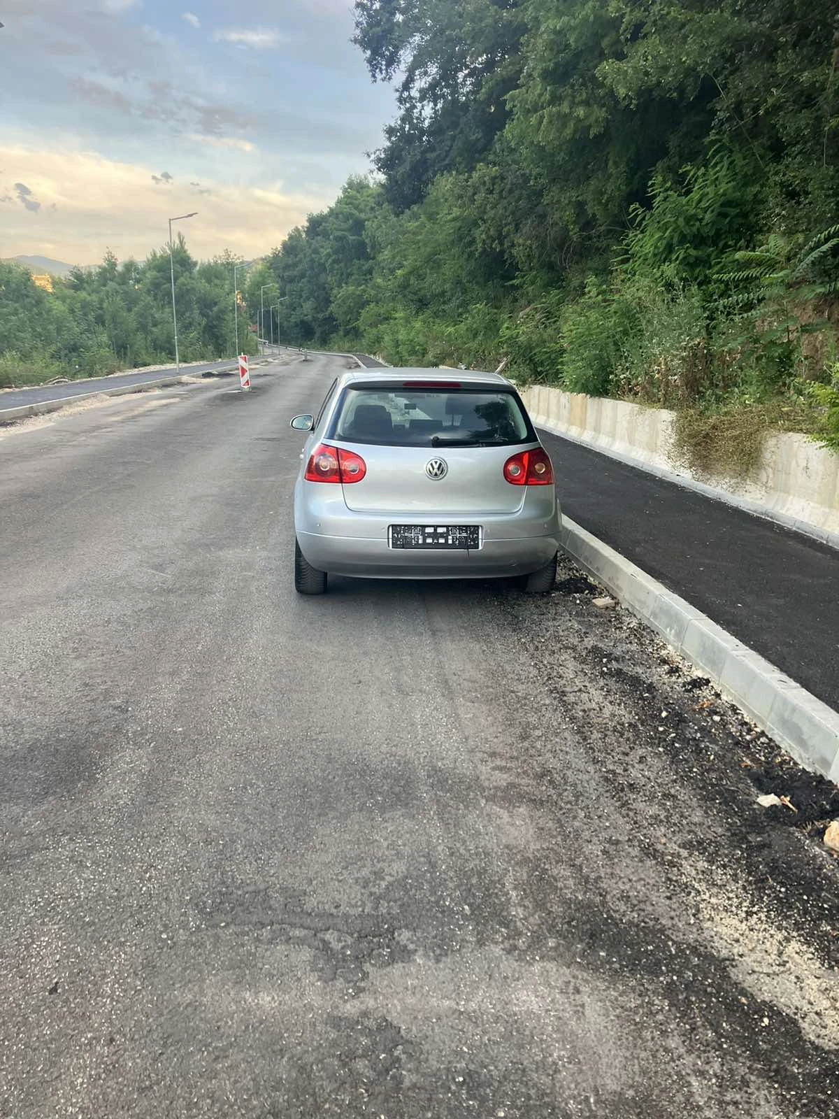 VW Golf 5 2.0 TDI, снимка 4 - Автомобили и джипове - 55304138