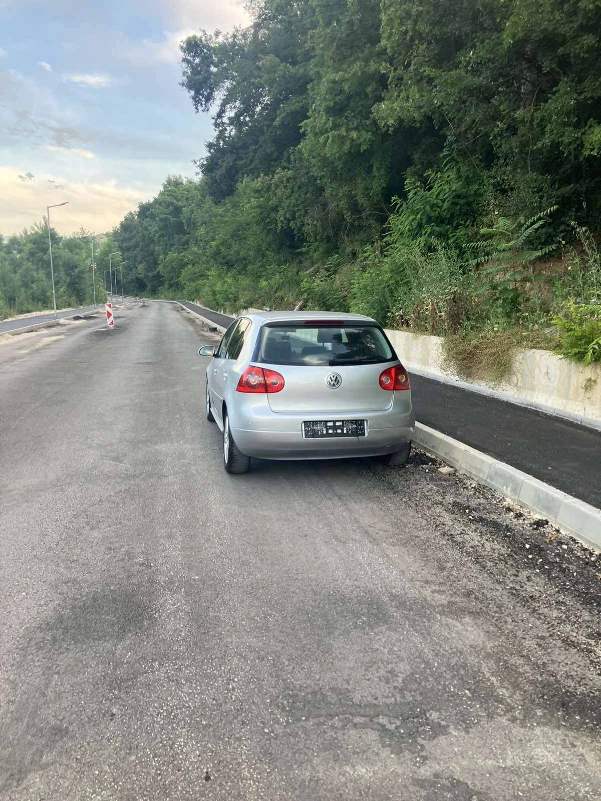 VW Golf 5 2.0 TDI, снимка 5 - Автомобили и джипове - 55304138