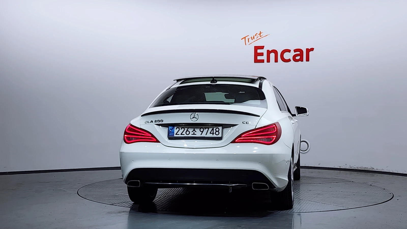 Mercedes-Benz CLA 200 CDI* ЛЮК* КРАЙНА ЦЕНА, снимка 4 - Автомобили и джипове - 55496184