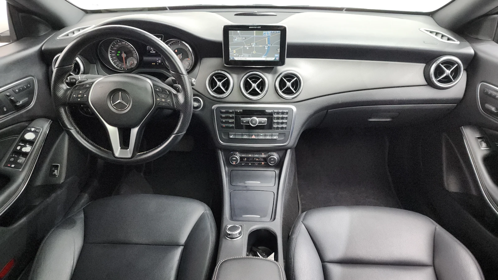 Mercedes-Benz CLA 200 CDI* ЛЮК* КРАЙНА ЦЕНА, снимка 7 - Автомобили и джипове - 55496184