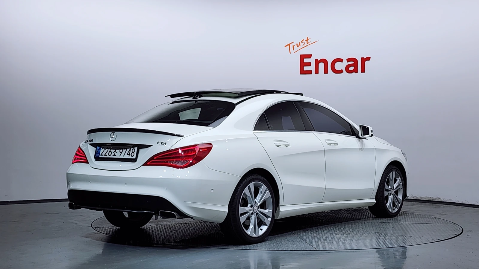 Mercedes-Benz CLA 200 CDI* ЛЮК* КРАЙНА ЦЕНА, снимка 2 - Автомобили и джипове - 55496184