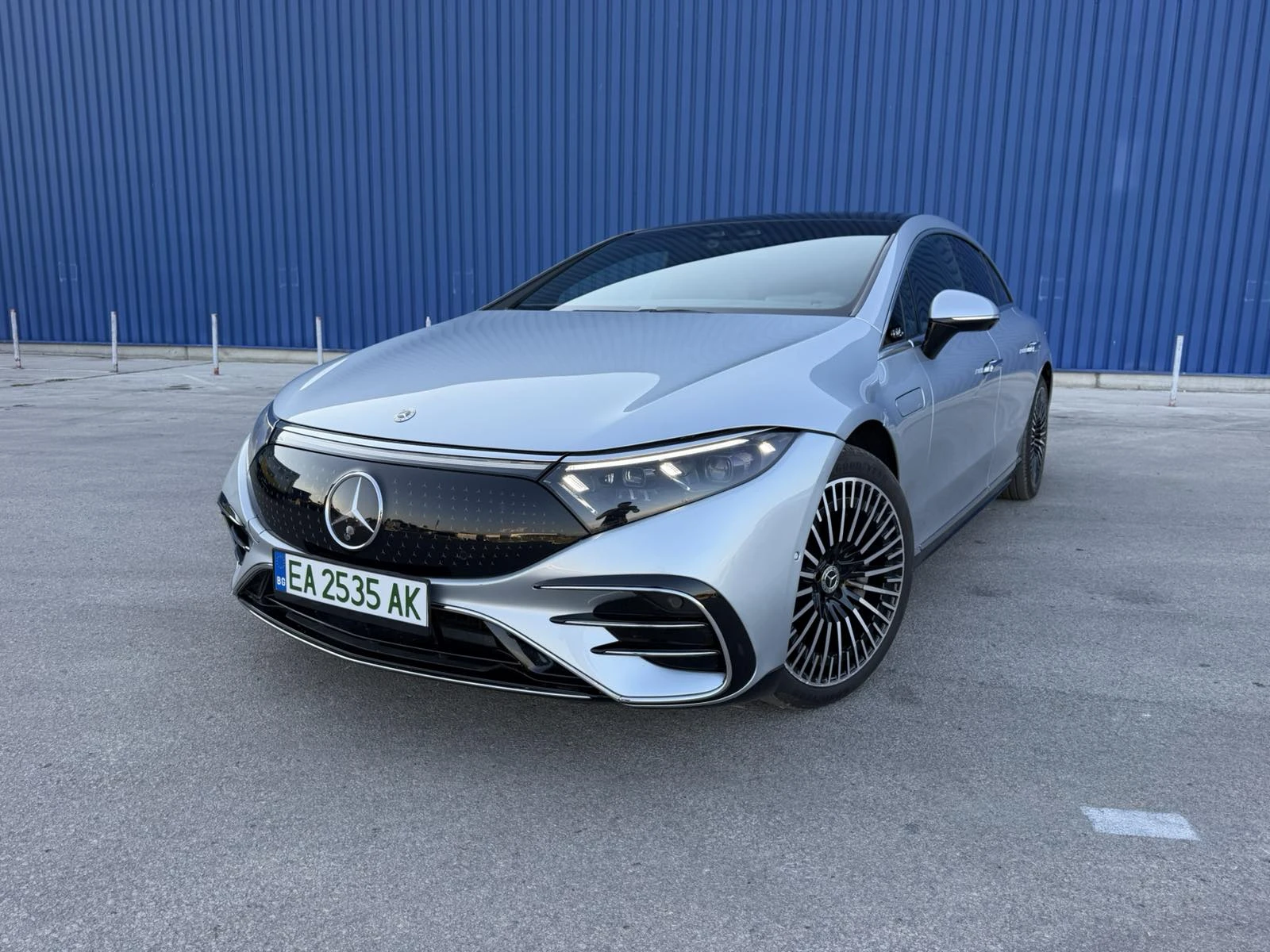Mercedes-Benz EQS 450+ 4 Масажа Подгрева и Обдухвания, снимка 2 - Автомобили и джипове - 55943094