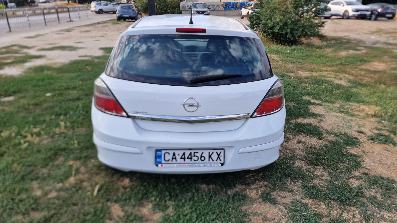 Opel Astra H Facelift, снимка 6 - Автомобили и джипове - 56067272