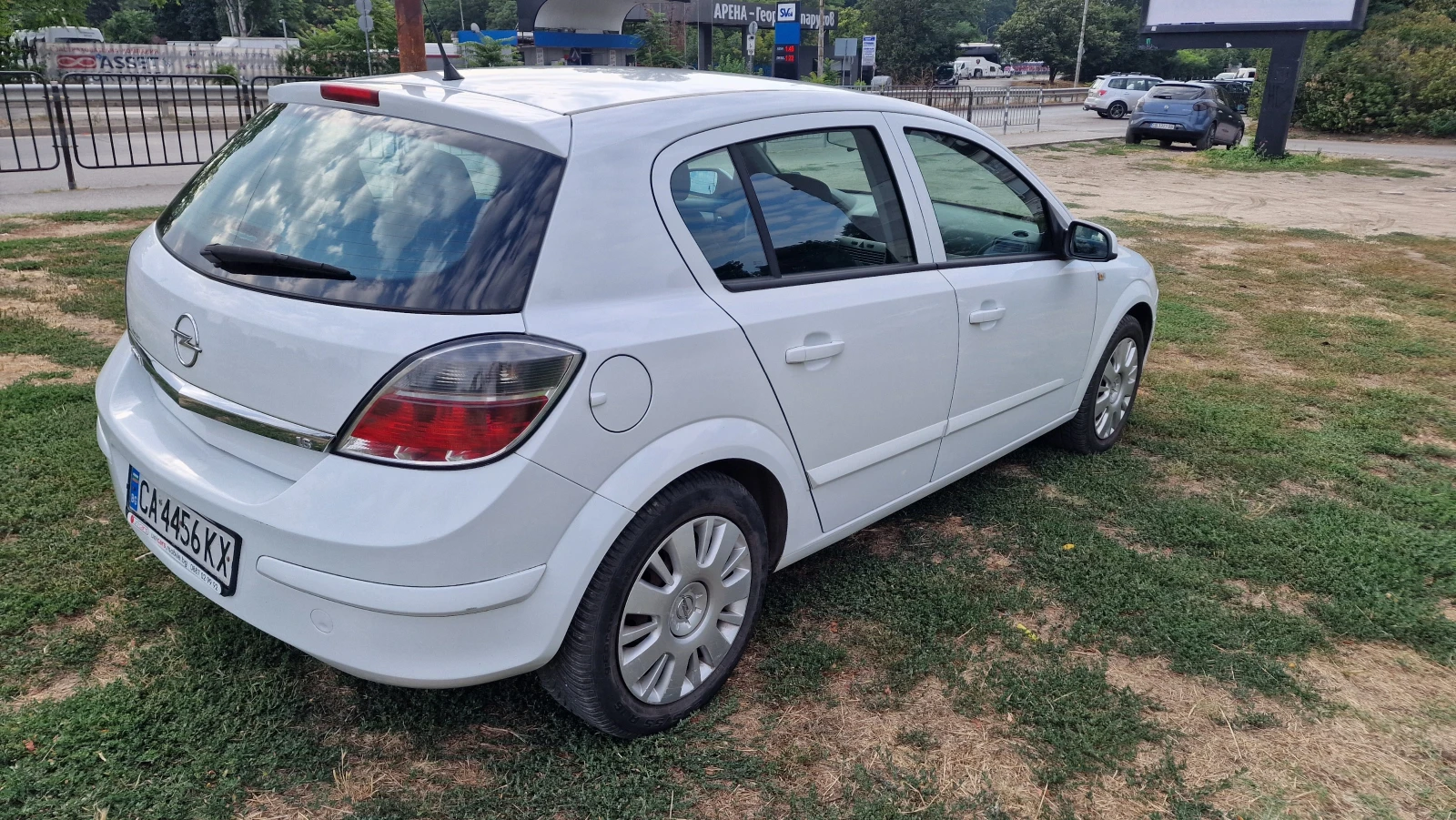 Opel Astra H Facelift, снимка 5 - Автомобили и джипове - 56067272