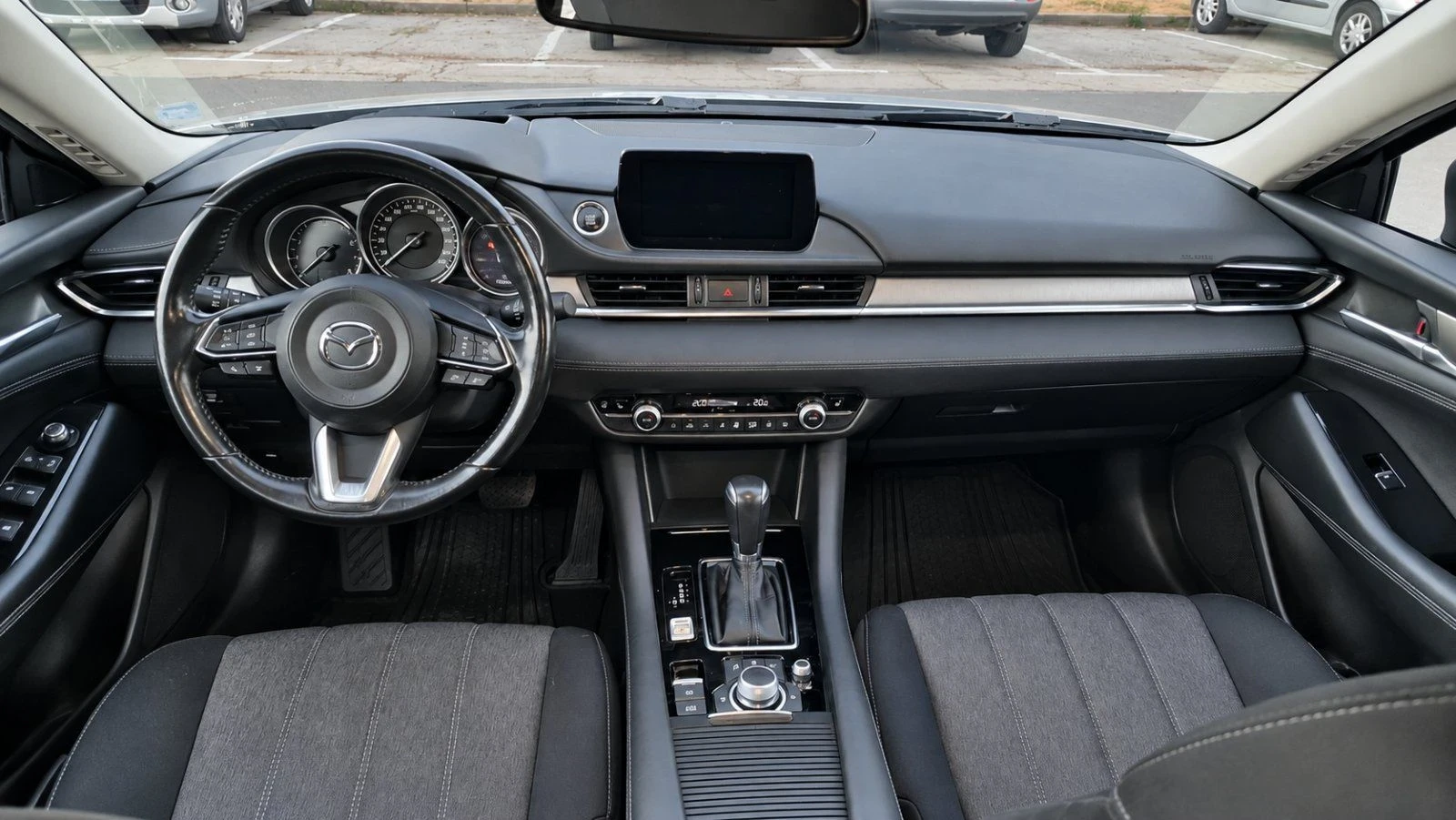 Mazda 6 2.0 Skyaktiv-G Revolulion AT, снимка 8 - Автомобили и джипове - 56083229