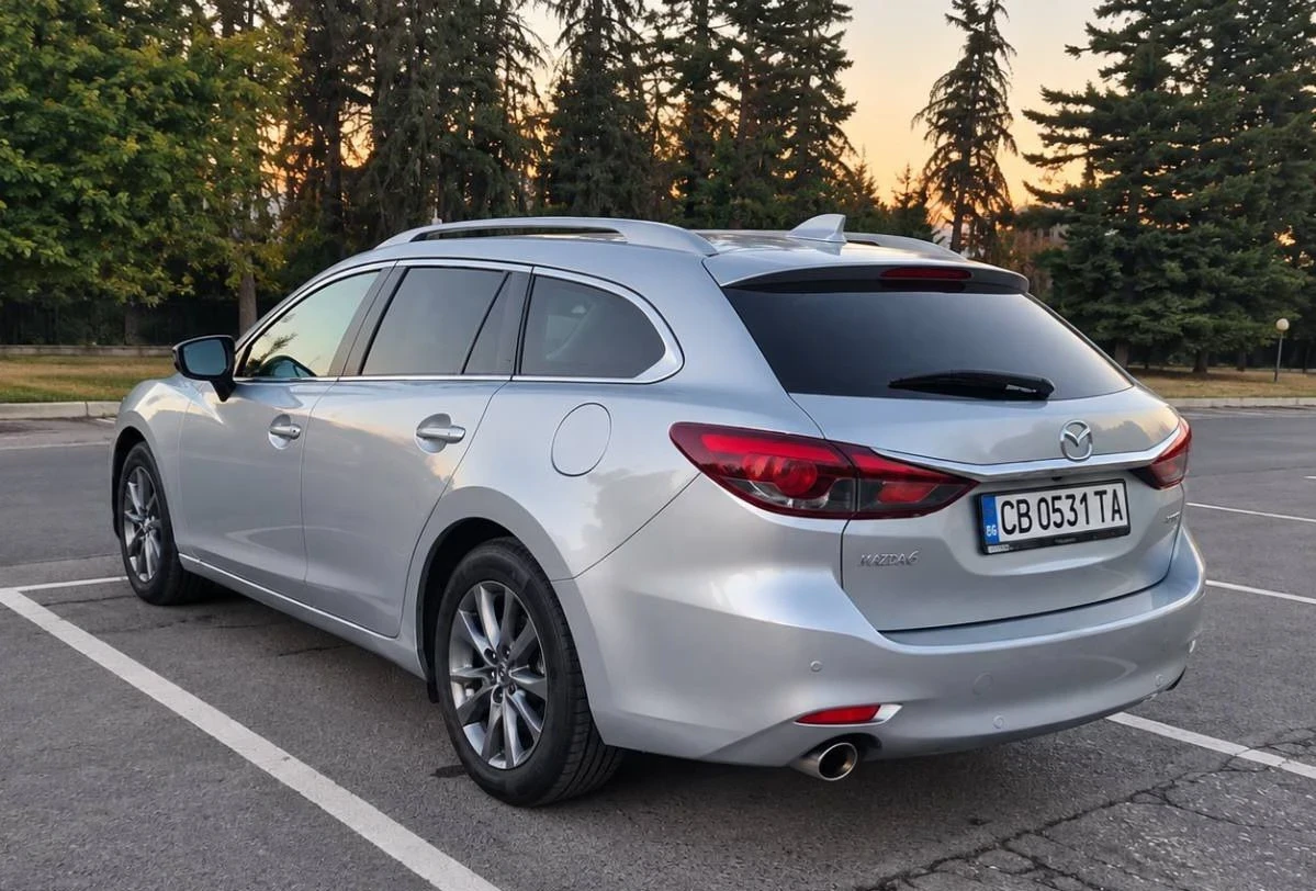 Mazda 6 2.0 Skyaktiv-G Revolulion AT, снимка 3 - Автомобили и джипове - 56083229