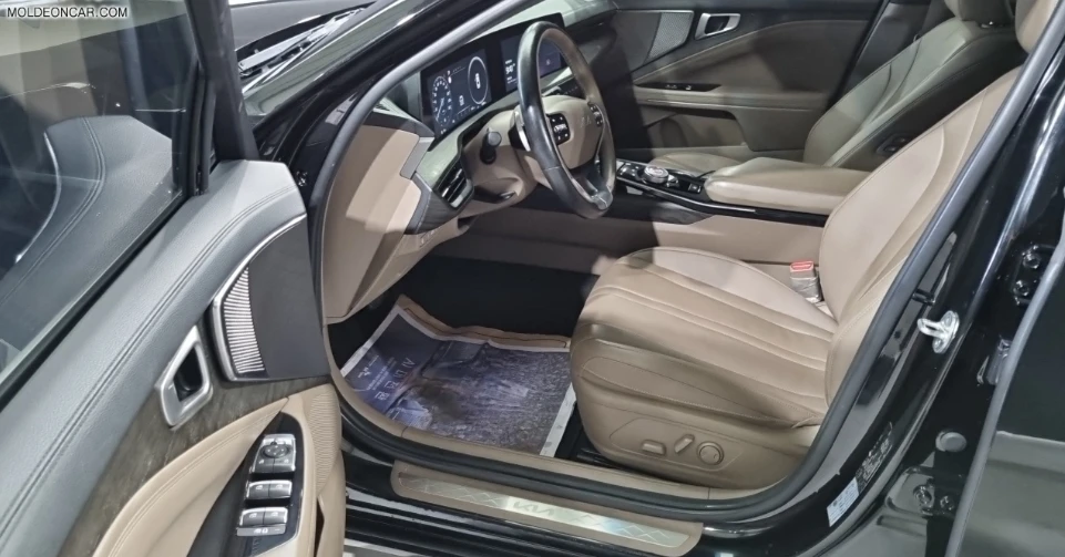 Kia K8 3.5 Gasoline 2WD Noblesse autogeorge.com, снимка 13 - Автомобили и джипове - 56112400