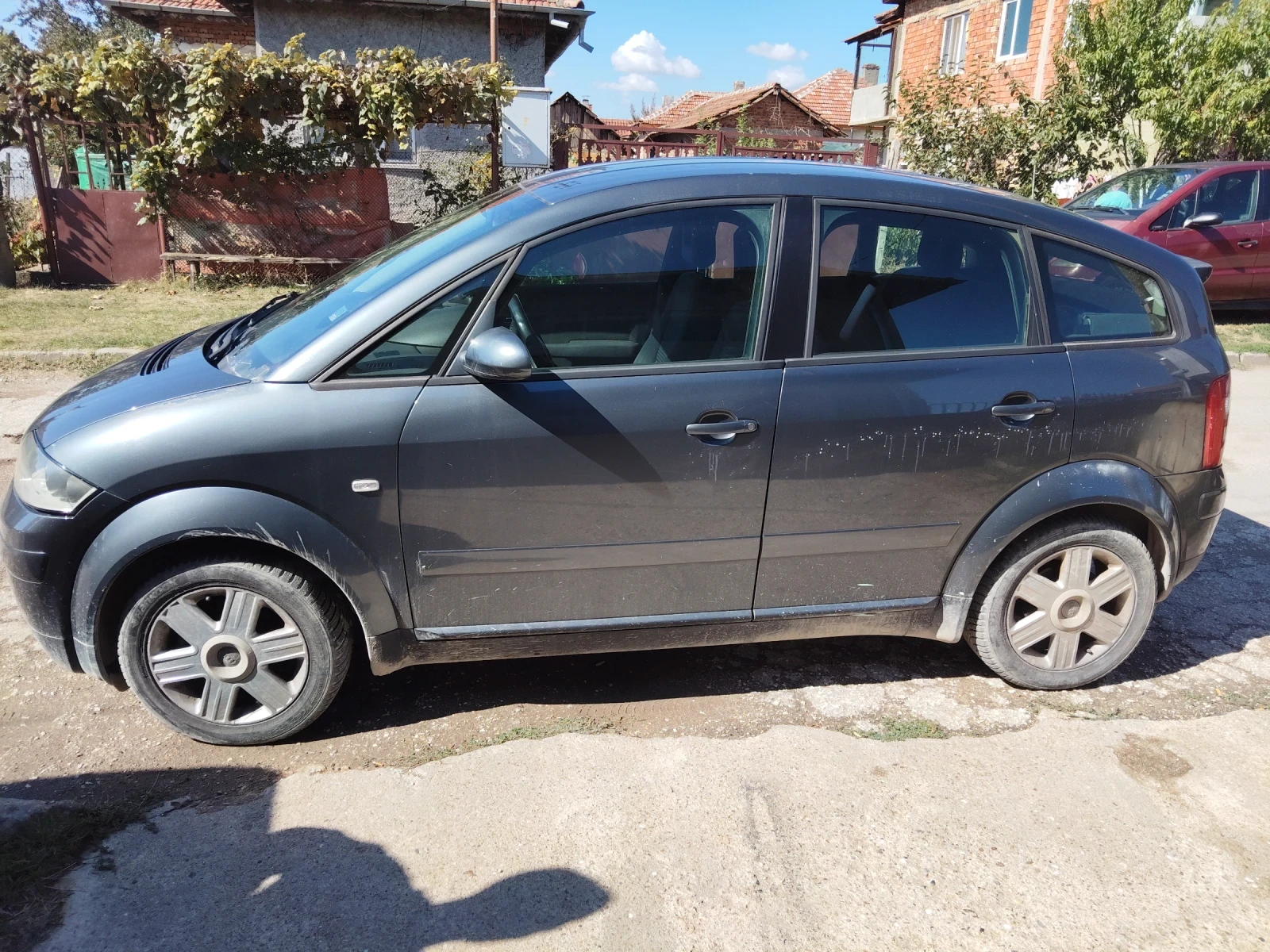 Audi A2, снимка 2 - Автомобили и джипове - 56242745