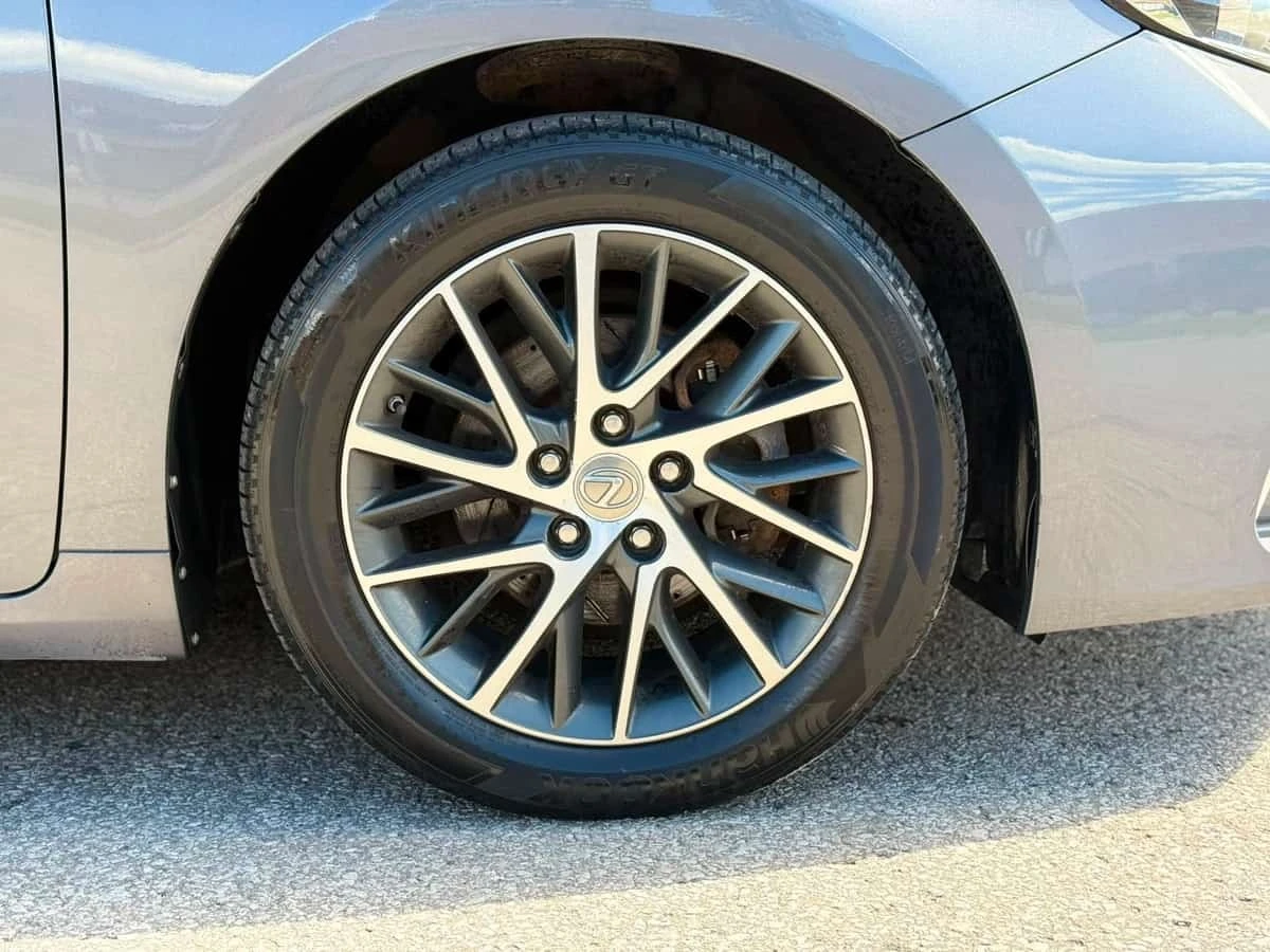 Lexus ES 350 * 4dr Sdn * CARFAX * ����� �� ����������� | Mobile.bg � ����������� 7