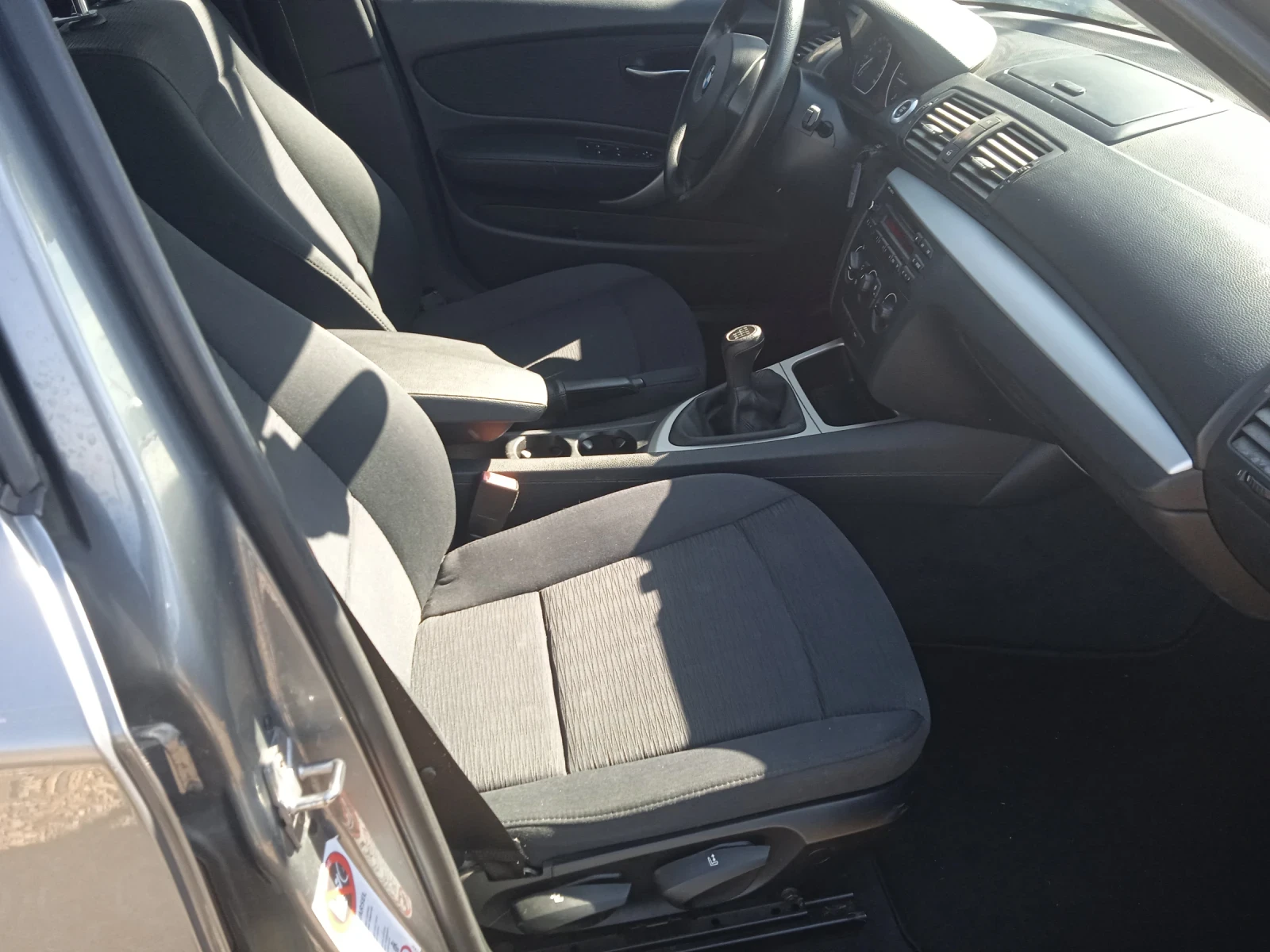 BMW 120 120d, снимка 10 - Автомобили и джипове - 56259209