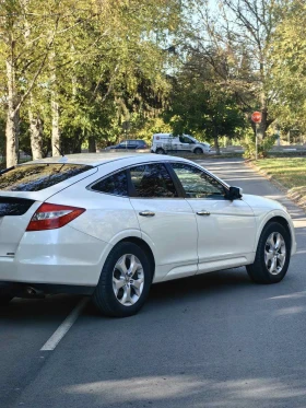 Honda Crosstour, снимка 6