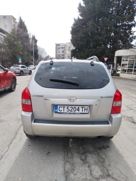 Hyundai Tucson 2.0 Бензин 2WD - 3750 € / 7334.36 лв. - 87571423 5