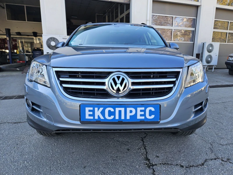 VW Tiguan 2.0 140к.с, снимка 7 - Автомобили и джипове - 49376483