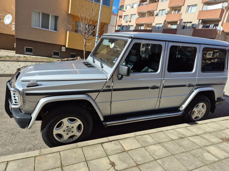 Mercedes-Benz G 300, снимка 2 - Автомобили и джипове - 49574270