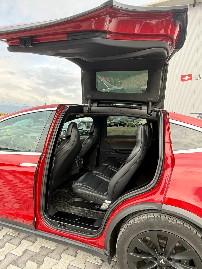 Tesla Model X X90D , снимка 9 - Автомобили и джипове - 52294177