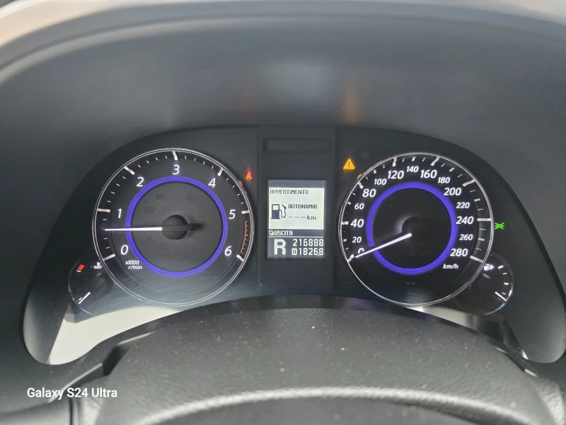 Infiniti QX70 3.0D V6, снимка 16 - Автомобили и джипове - 53036491