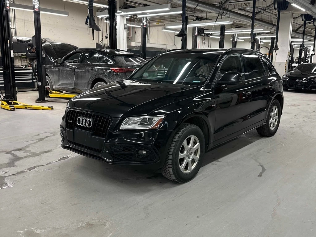 Audi Q5 * 3.0L TDI Technik * CARFAX * БЕЗ ПЪРВОНАЧАЛНА ВНО, снимка 1