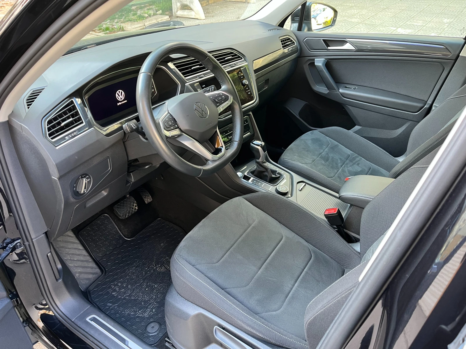 VW Tiguan 2.0 TSI - ГАРАНЦИЯ  - изображение 7