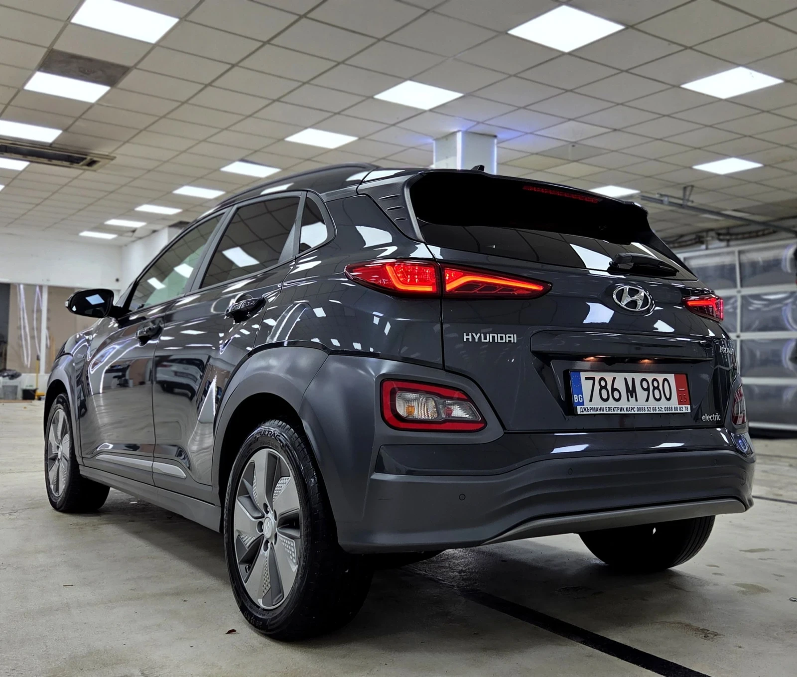 Hyundai Kona 64KWh/Premium/SOH100% - изображение 4