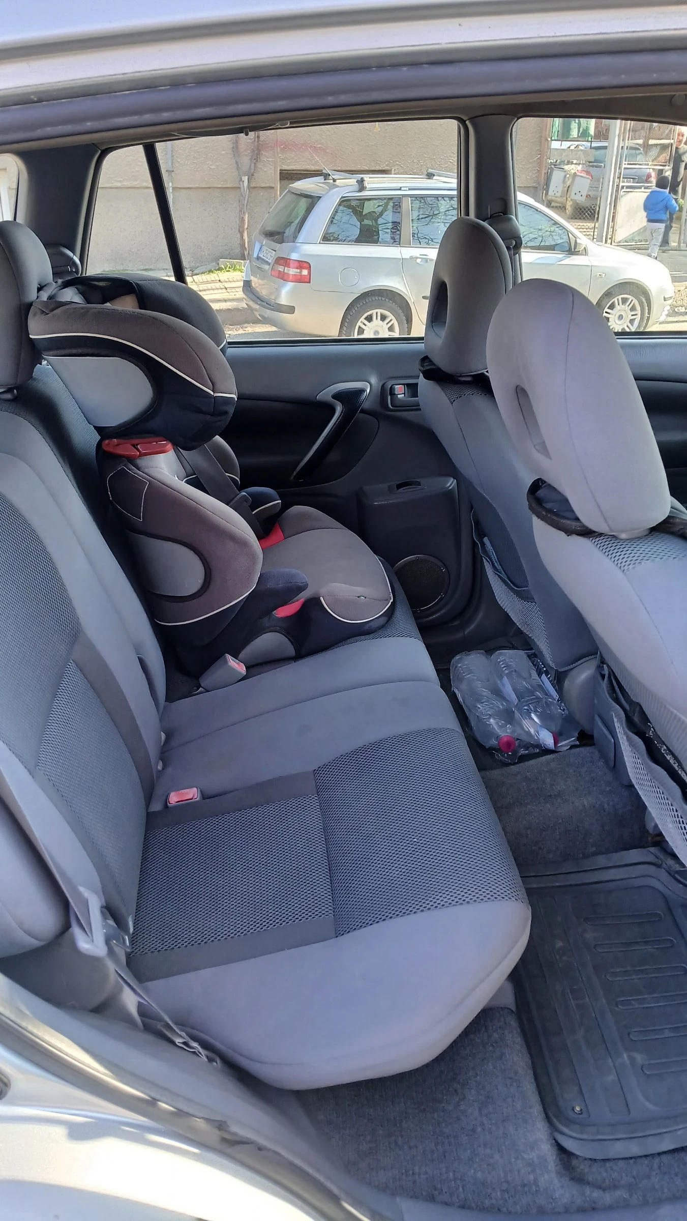 Toyota Rav4 4�4 | Mobile.bg � ����������� 6