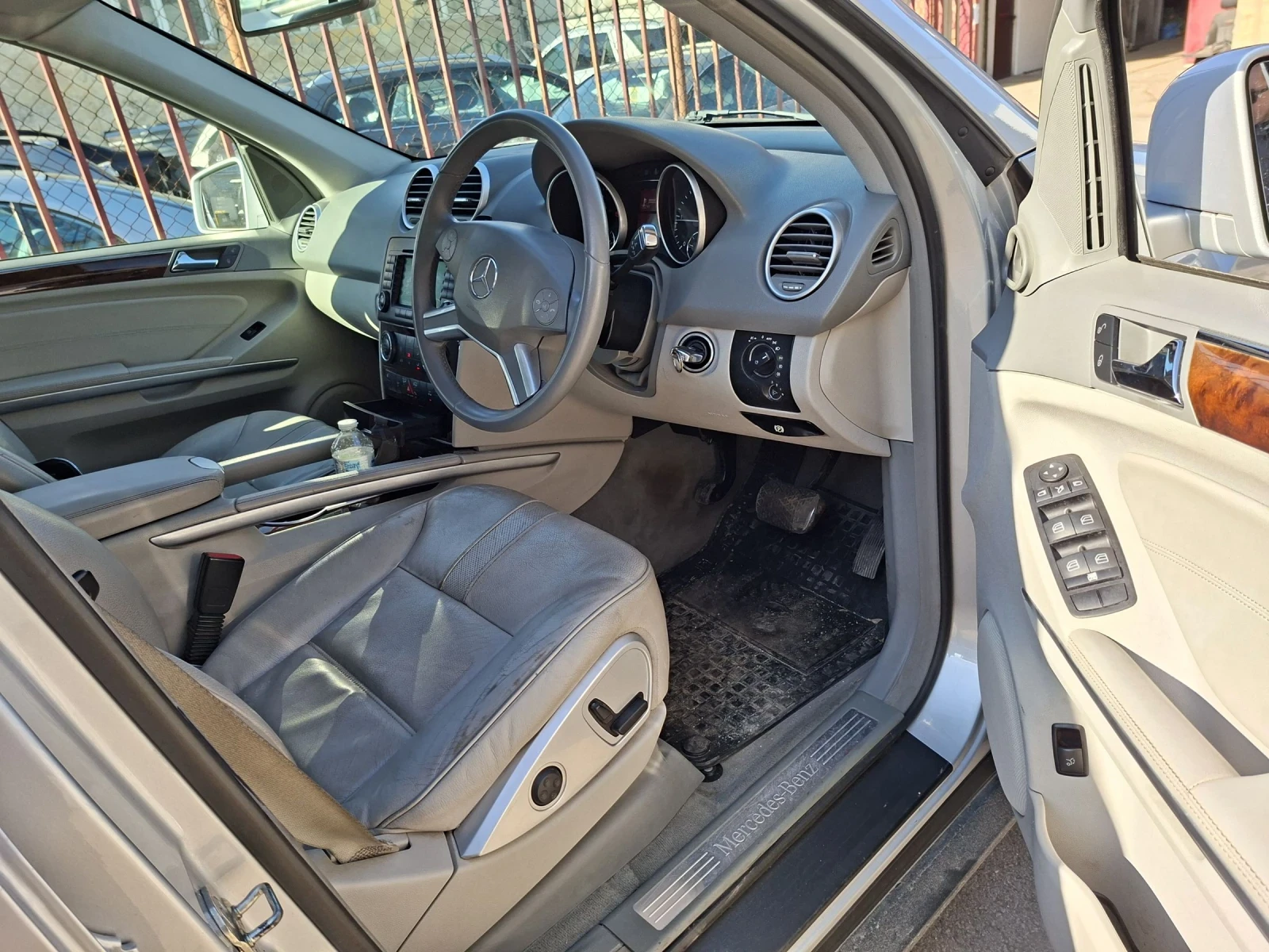 Mercedes-Benz ML ДесенВолан, снимка 9 - Автомобили и джипове - 53743023