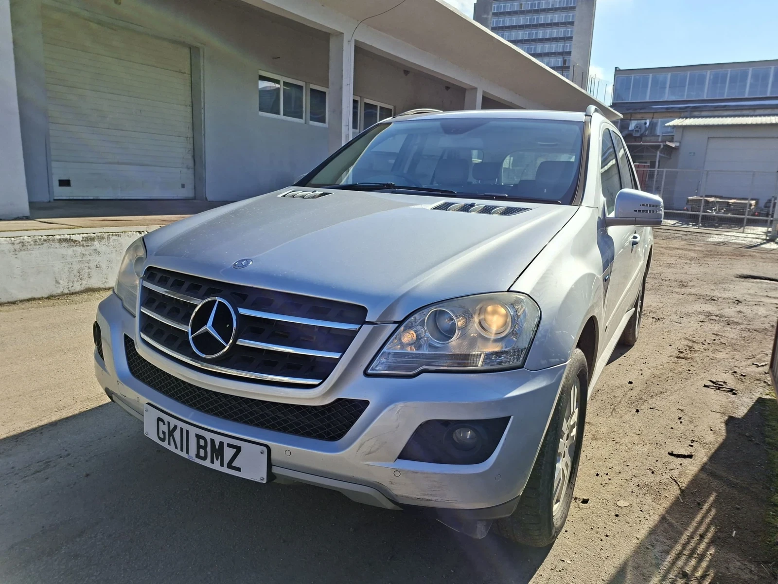Mercedes-Benz ML ДесенВолан, снимка 5 - Автомобили и джипове - 53743023