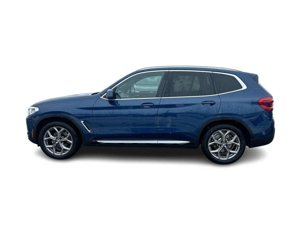 BMW X3 * xDrive30i Low Km | Prem Essential | Sunroof | Na, снимка 8 - Автомобили и джипове - 53945056