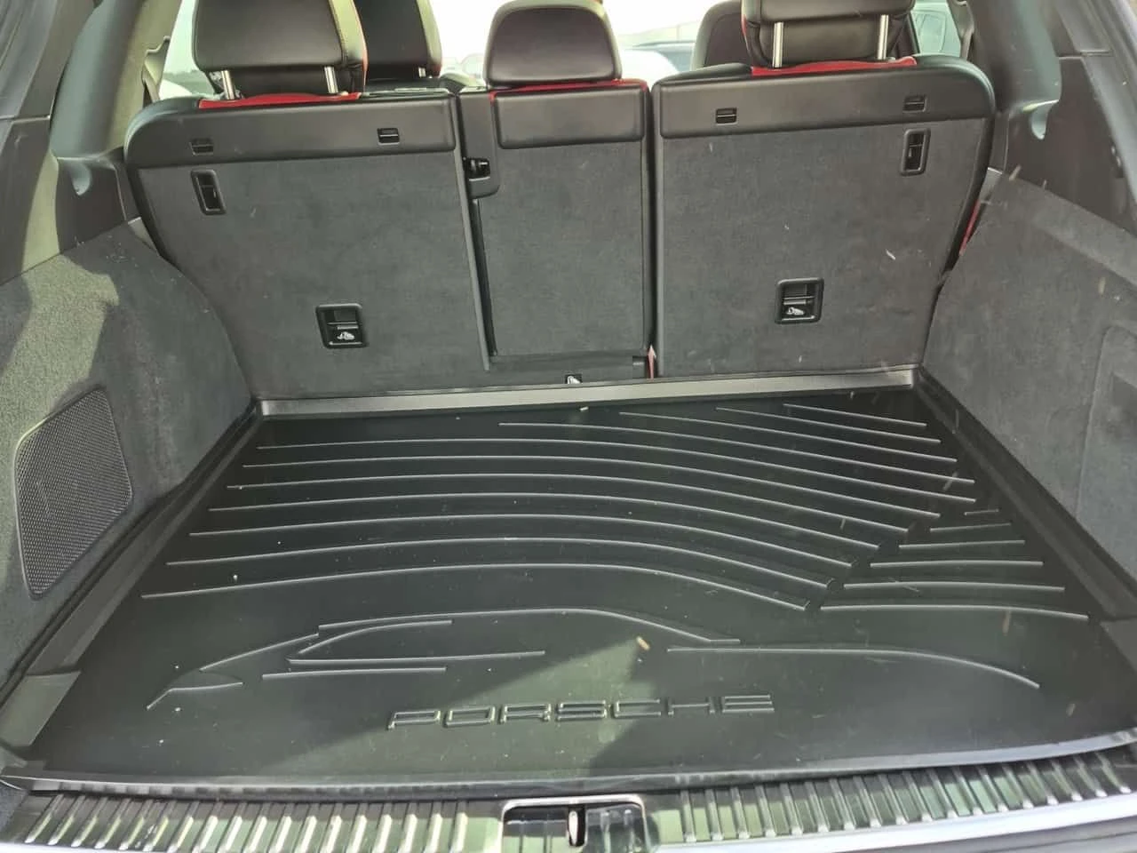 Porsche Cayenne  S E HYBRID /MATRIX/BOSE, снимка 14 - Автомобили и джипове - 53985795