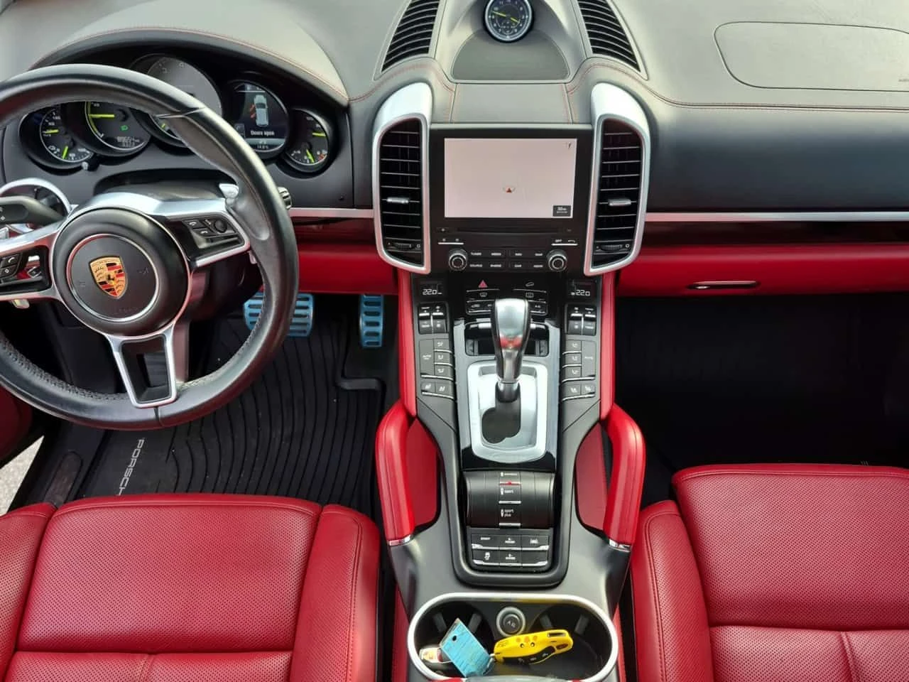 Porsche Cayenne  S E HYBRID /MATRIX/BOSE, снимка 10 - Автомобили и джипове - 53985795