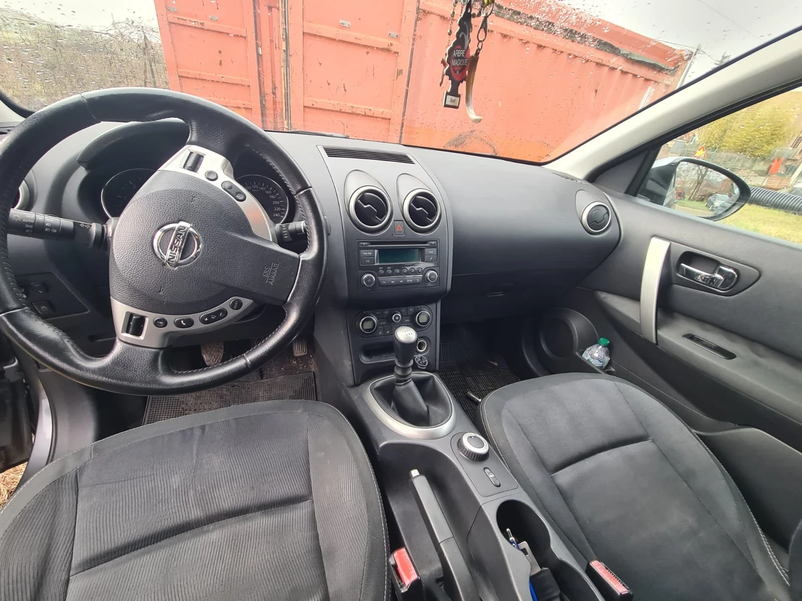 Dacia Duster, снимка 16 - Автомобили и джипове - 53991914