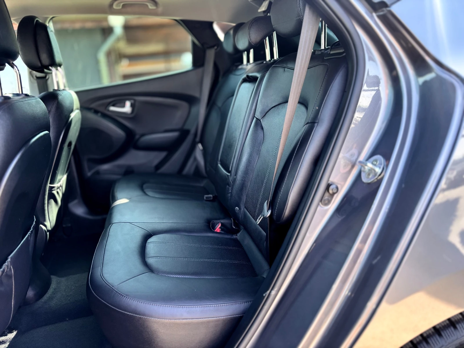 Hyundai IX35 4x4, снимка 13 - Автомобили и джипове - 54339214