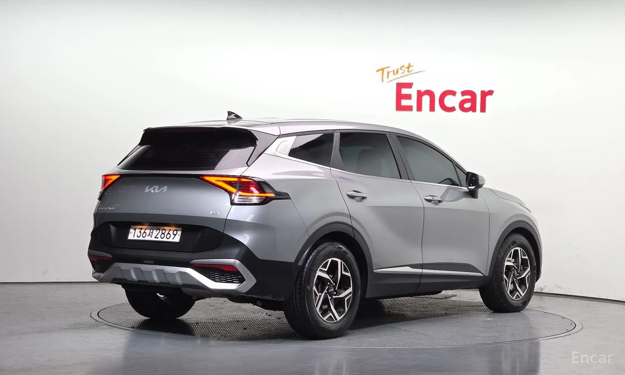 Kia Sportage 2.0D Trendy 4x4* HARMAN KARDON* ПОДГРЕВ* КАМЕРА* , снимка 4 - Автомобили и джипове - 54854673