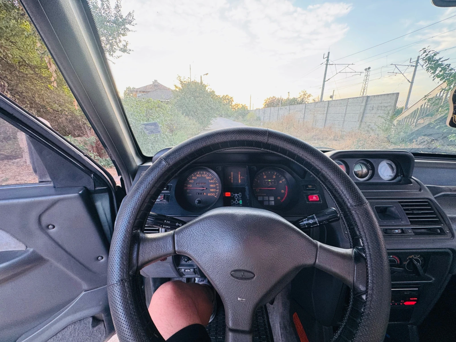 Mitsubishi Pajero, снимка 10 - Автомобили и джипове - 55943709