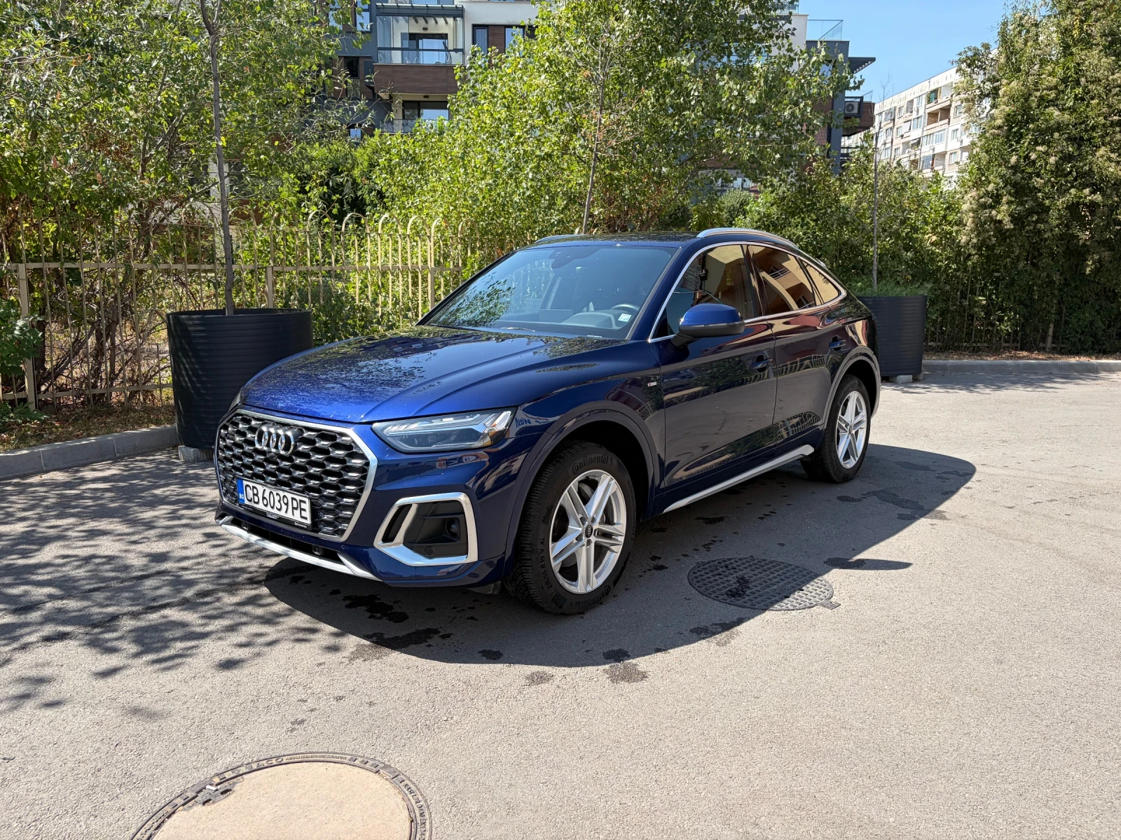 Audi Q5 Sportback, снимка 3 - Автомобили и джипове - 55963673