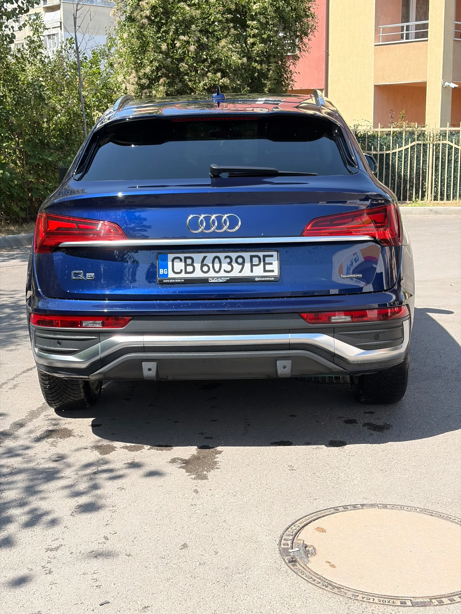 Audi Q5 Sportback, снимка 6 - Автомобили и джипове - 55963673