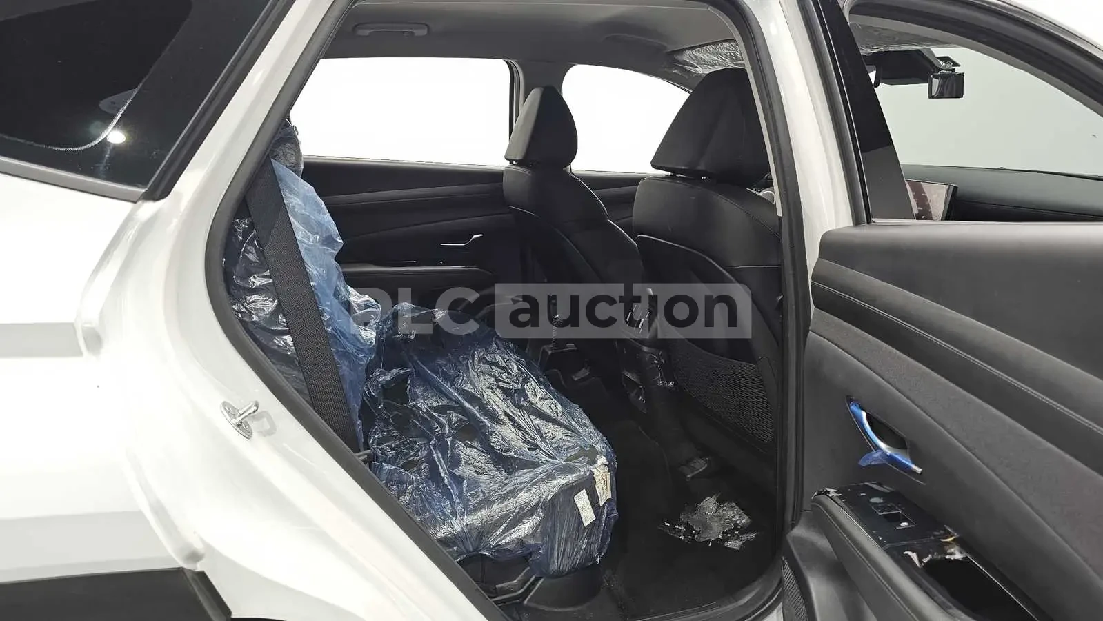 Hyundai Tucson HYBRID SIGNATURE * ������ ����* FULL MAX | Mobile.bg � ����������� 9
