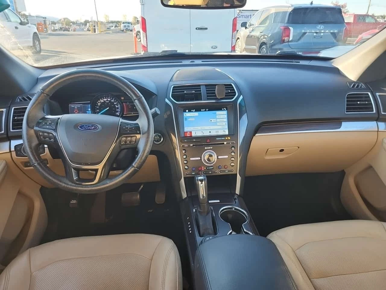 Ford Explorer *  Limited * CARFAX * ПРЕДСТАВИТЕЛСТВО * , снимка 9 - Автомобили и джипове - 56721360