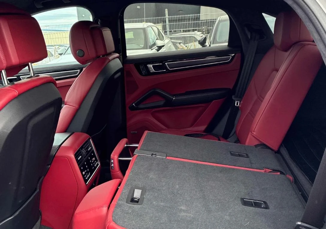 Porsche Cayenne, снимка 12 - Автомобили и джипове - 56723426