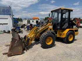 Челен товарач Caterpillar 906, снимка 3