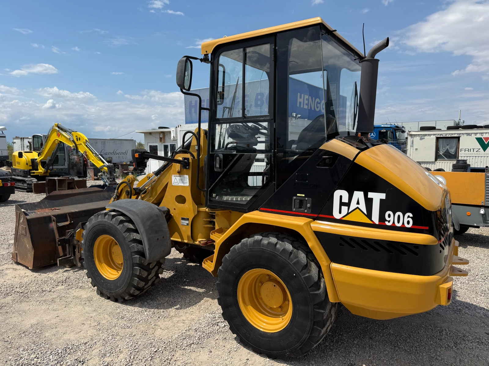Челен товарач Caterpillar 906, снимка 7 - Индустриална техника - 55405660
