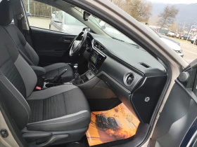 Toyota Auris 1.6D-4D* LED* EURO6B* , снимка 13