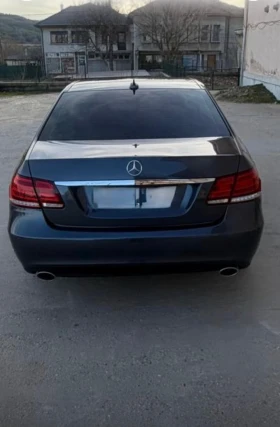 Mercedes-Benz E 300, снимка 5