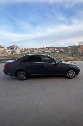 Mercedes-Benz E 300, снимка 2
