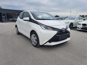 Обява за продажба на Toyota Aygo 85000km/evro6/нави/камера ~13 500 лв. - изображение 2