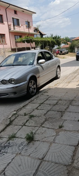     Jaguar X-type