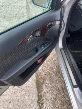 Mercedes-Benz E 220 2.2 Cdi - 2800 € / 5476.32 лв. - 38603405 11
