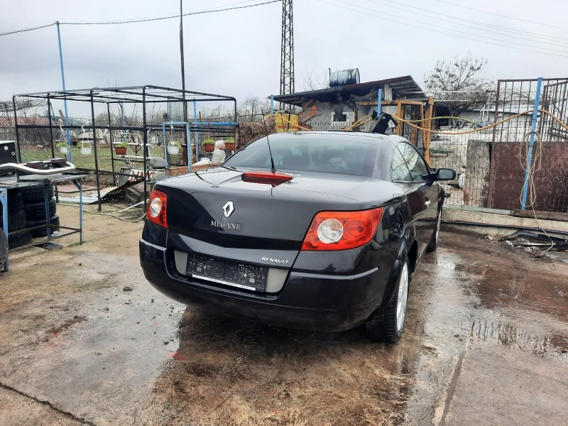 Renault Megane 1.6  i, снимка 3 - Автомобили и джипове - 44570246