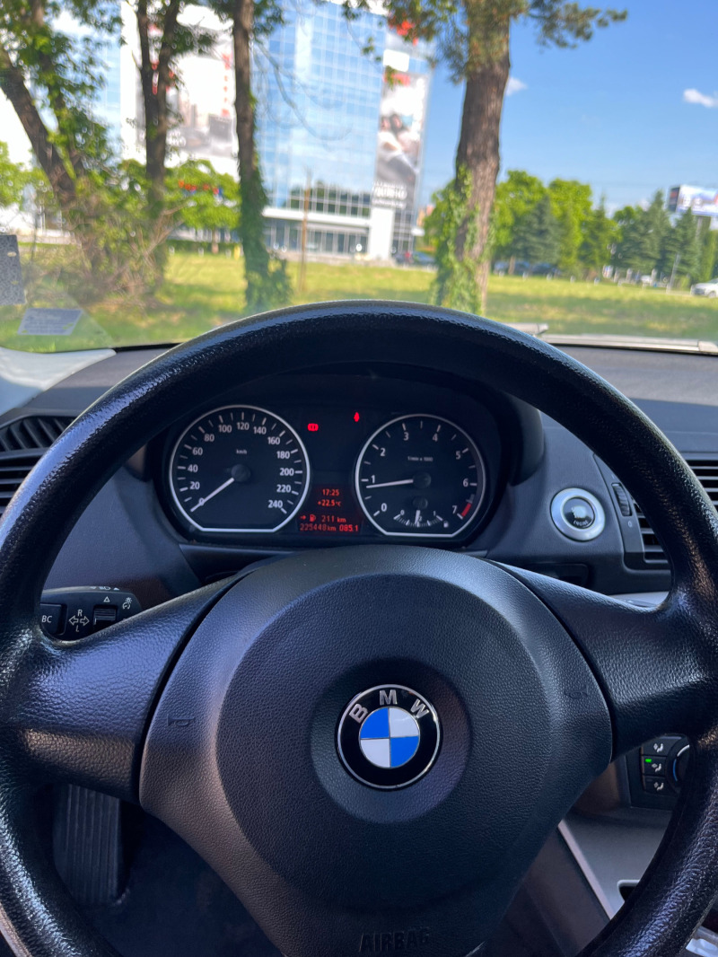 BMW 116, снимка 8 - Автомобили и джипове - 46021639